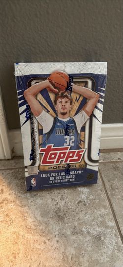 2025-26 Topps Basketball Hobby Box
