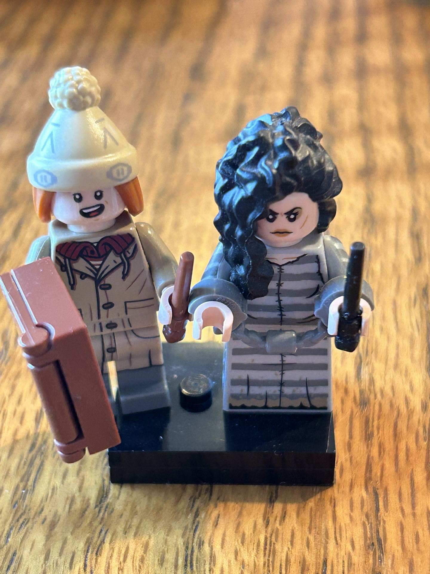 Lego Harry Potter Minifigures Series 2 Fred Weasley and Bellatrix Lestrange