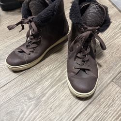 UGG Leather Sneakers Boot With Sherpa Brown Size 8