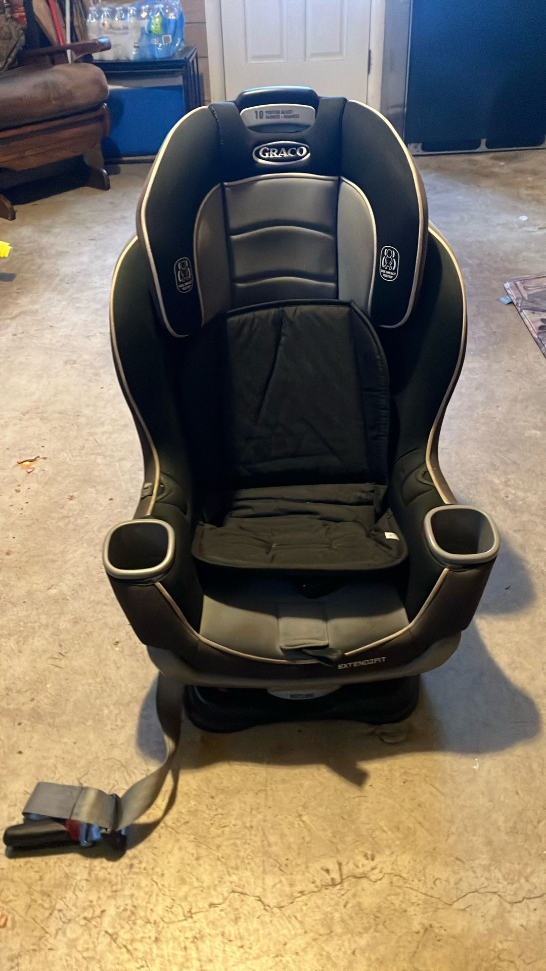 Graco Car Seat - GREAT condition, Barely Used