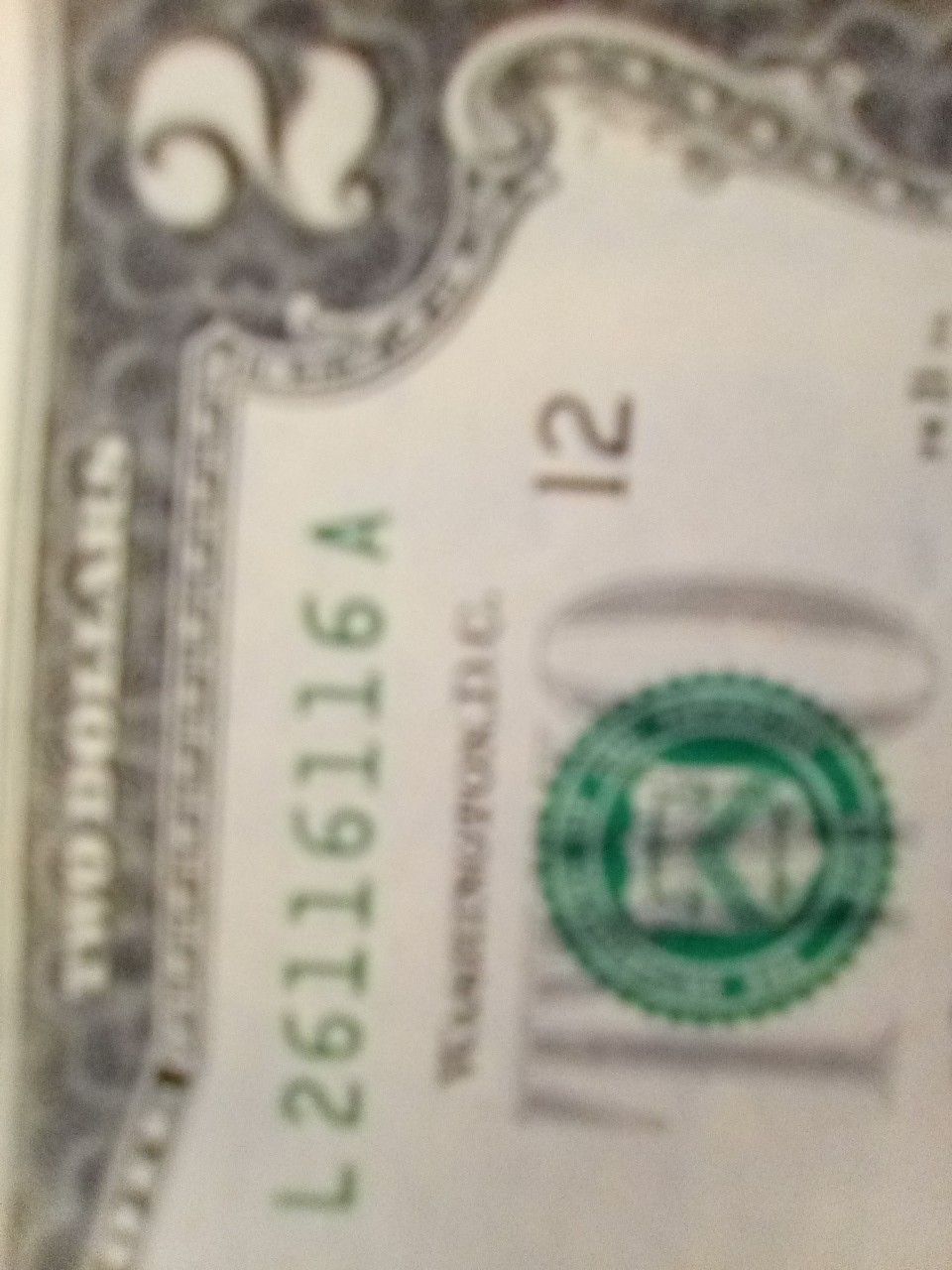 2013 series $2 Bill serial number note