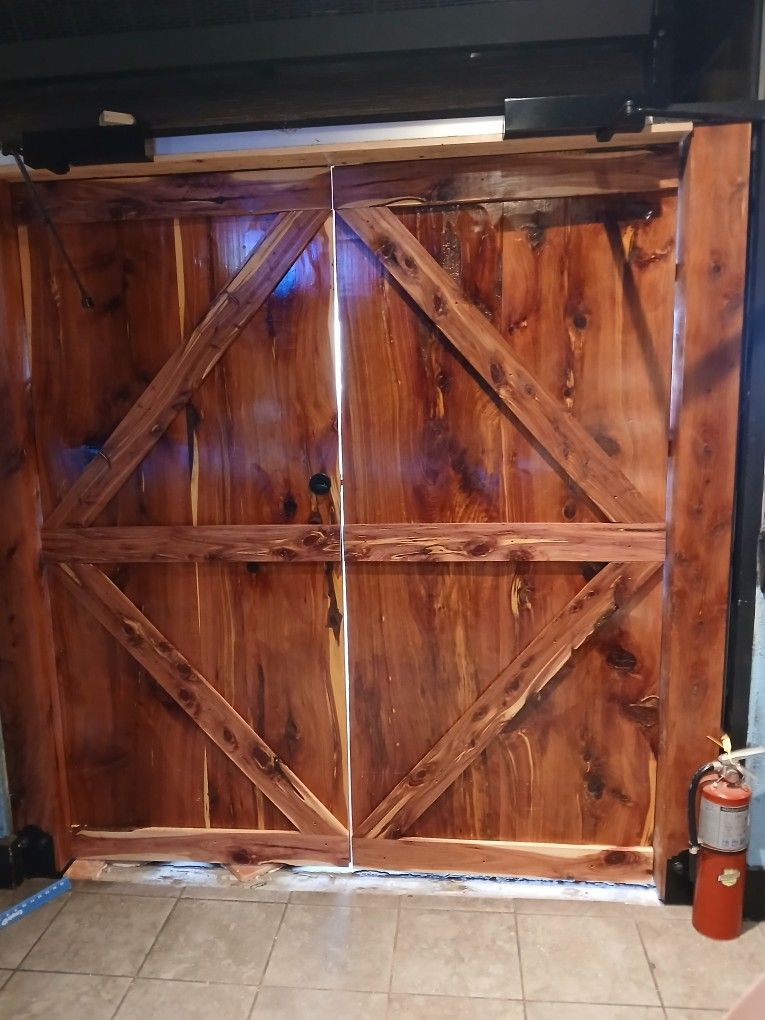BARN RUSTIC DOORS CEDAR WOOD