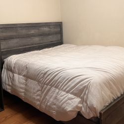 Queen Bedroom Set