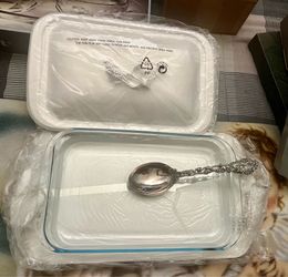 new-in-box silver-plated 3-quart Grape Oblong Casserole Serve