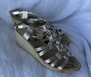 Lauren Ralph Lauren  Gold Wedge -Elegance & Comfort