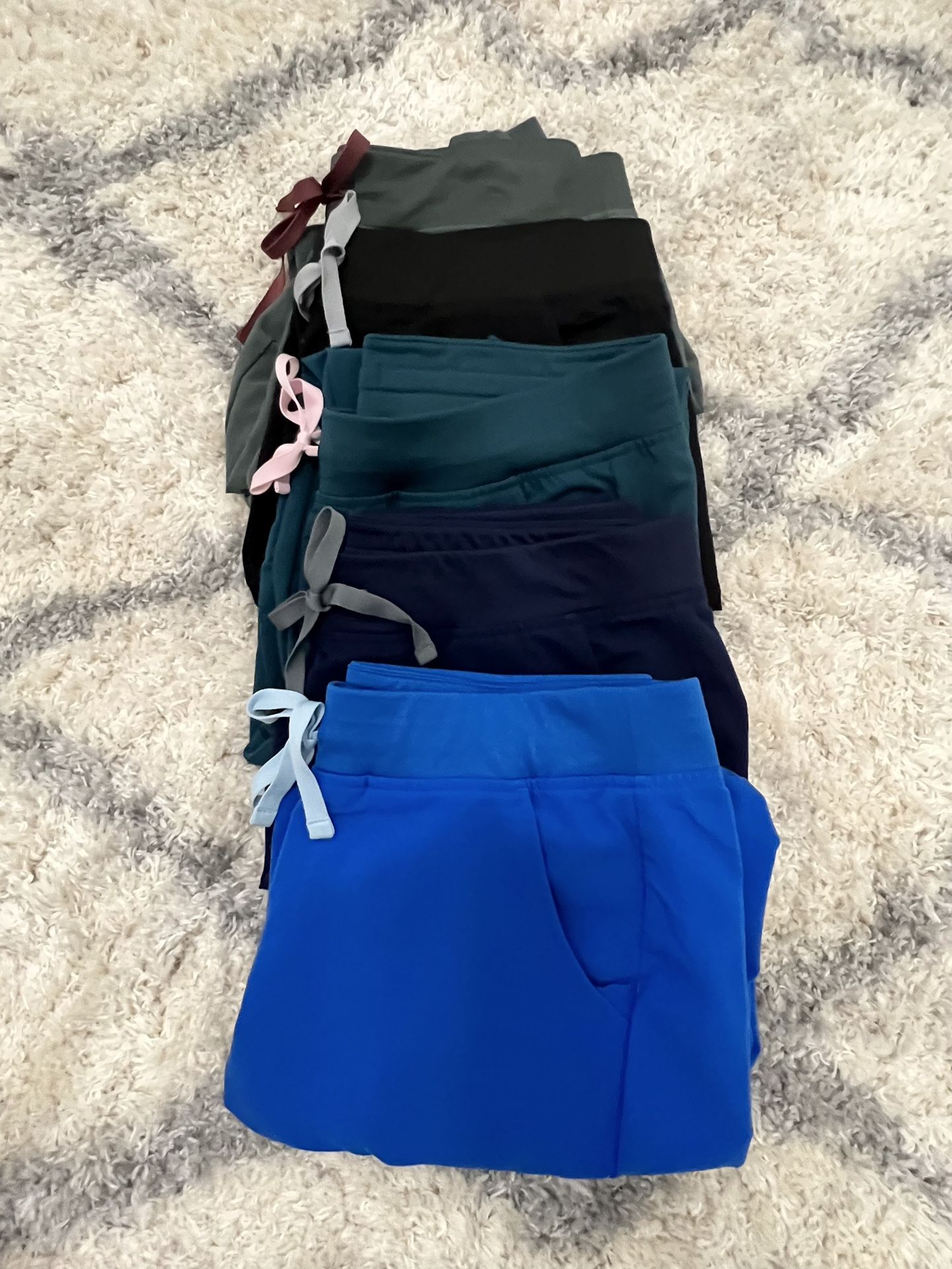 LARGE TALL ZAMORA FIGS SCRUB BOTTOMS