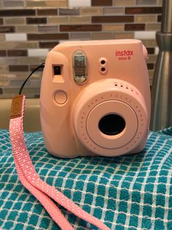 Fujifilm instax mini 8 Camera, 1/60 sec Shutter Speed, 62x46mm Picture Size,