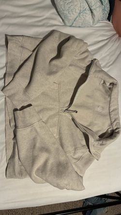 Lululemon Cream Scuba Half Zip Funnel Silver Zipper