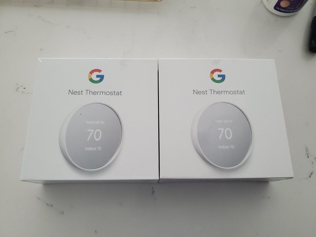 Google Nest Thermostat Snow Edition