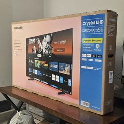 New 55 Inch Samsung Smart TV 4K UHD DU7(contact info removed) Model Brand New Factory Sealed