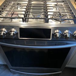 Samsung Slide in Gas Oven Range 30 in.