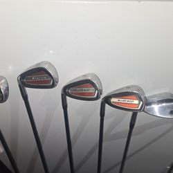 Left-handed golf Clubs
