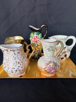 Batch of 5 Creamers & Pitchers