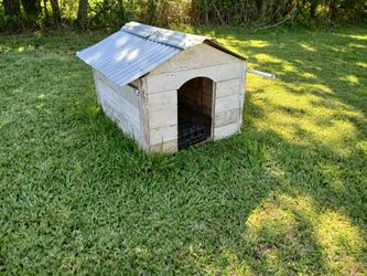 Dog house
