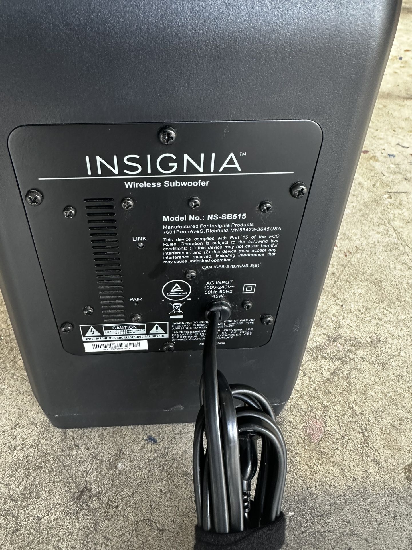 Insignia Soundbar w/ Wireless Subwoofer for Sale in Ventura, CA OfferUp