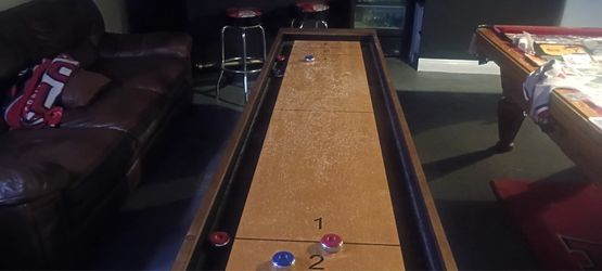 Shuffle Board Table