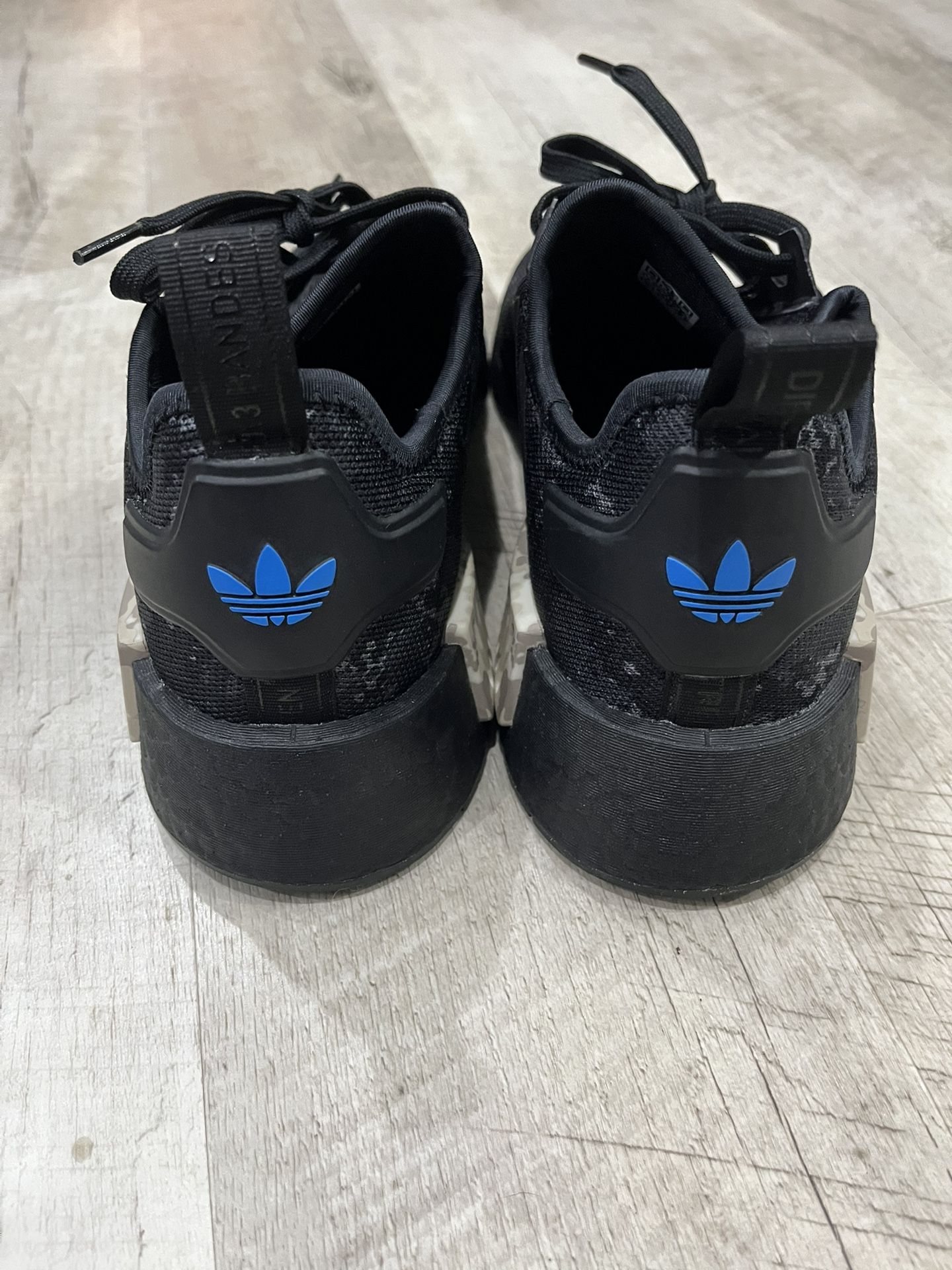 Super Rare Adidas NMD R1 SAMPLE “Black Camo - Blue” Men Size 9