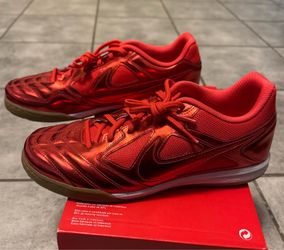 Nike Gato LV8 “metallic light crimson” size 10