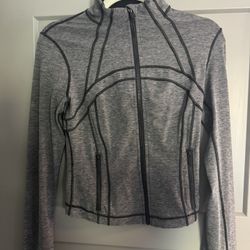 Lululemon Cropped Define jacket