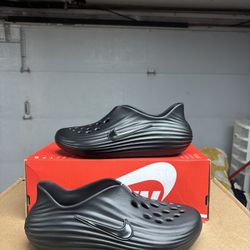 Nike ReactX Rejuven8 Triple Black 