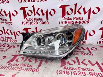 2013-2016 Mercedes Benz  SLK class R172  Left headlight Xenon HID  OEM