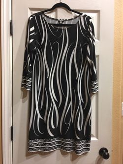 Woman's black and white dress