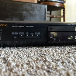 Panasonic CD/DVD player