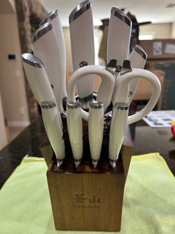 Cangshan L1 Series 12-Piece German Steel Forged Knife Set White Great Condition w/ Cracked Handles