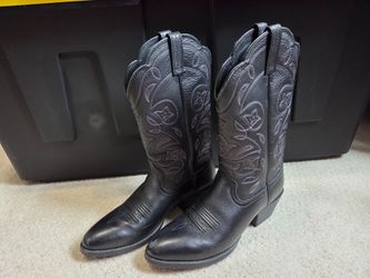 Ariat Boots - Women's 7B - Black