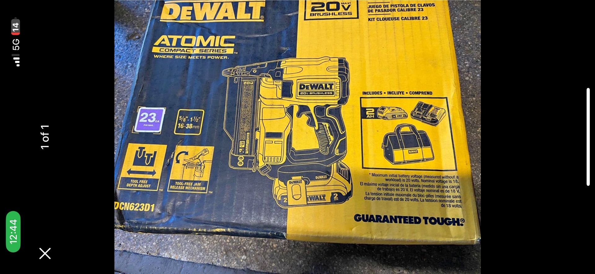 NEW Dewalt 23 ga pin nailer kit