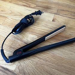 CHI Ceramic Hair Straightener