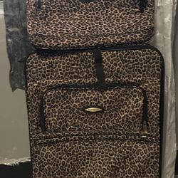Cheetah Print Travel Bag And Luggage 