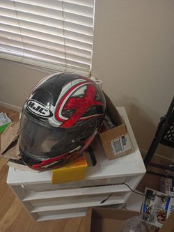 Motorcycle helmet