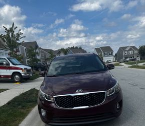 2016 KIA Sedona