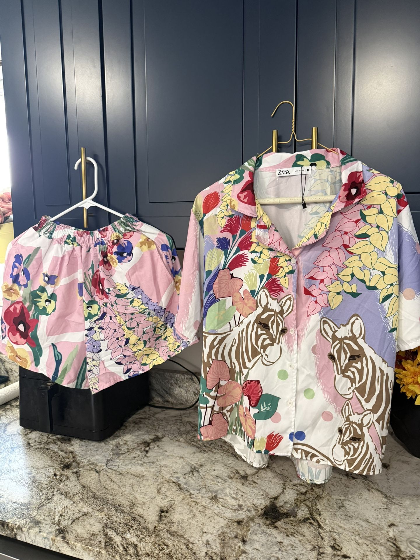 Zara Floral Zebra Print Shirt & Shorts Set size M like new