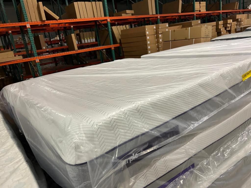 🤩✨️MATTRESS KING PURPLE 4✨️ (display)