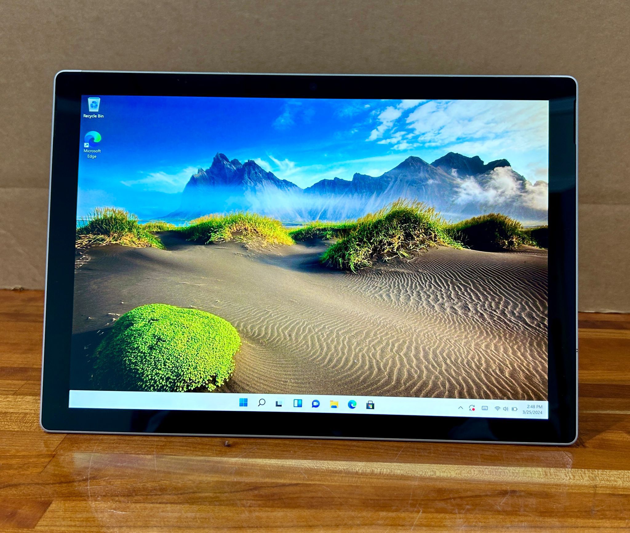 Microsoft Surface PRO 6 i5-8350 1.90Ghz 8GB RAM 256GB SSD Windows 11 PRO Laptop-Tablet TouchScreen