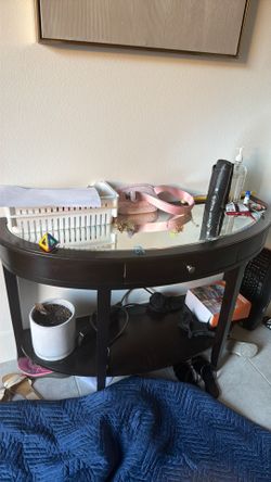 Entryway table