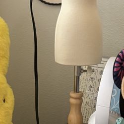 Small Necklace Mannequin 
