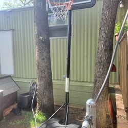 Basketball Game On 44 in Portable Basketball Hoop

