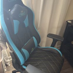 Gaming chair