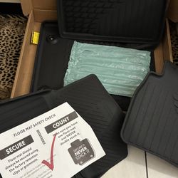 New All-Weather Floor Mats For 2025 Toyota Camry