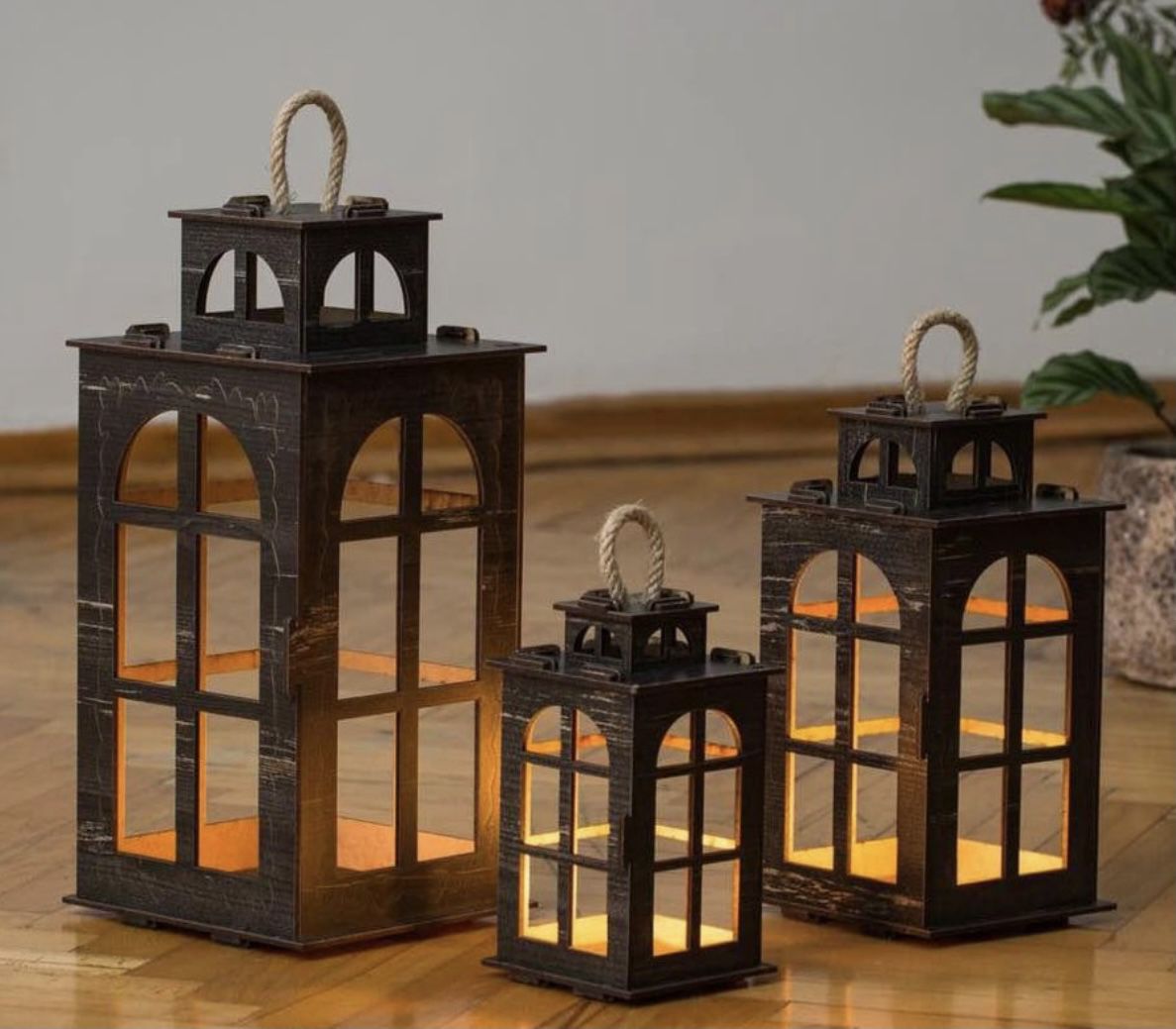 Elegant & Chic Wooden Lantern Set of 3 | Decorative Indoor & Outdoor Holiday Lanterns LED (Qty: 3)