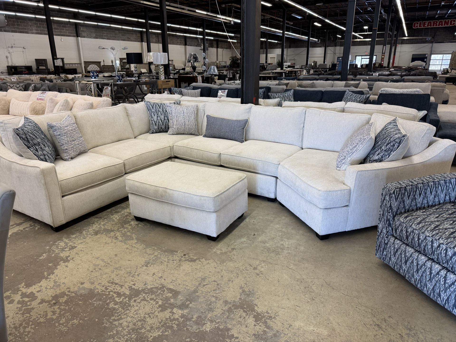 Cozy, Comfortable Cuddler Sectional With Contrasting Pillows. Financing Available!!