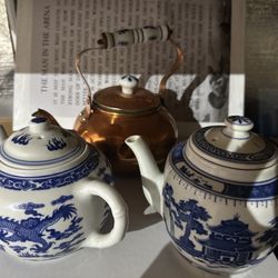 Asian Inspired Tea Pots 