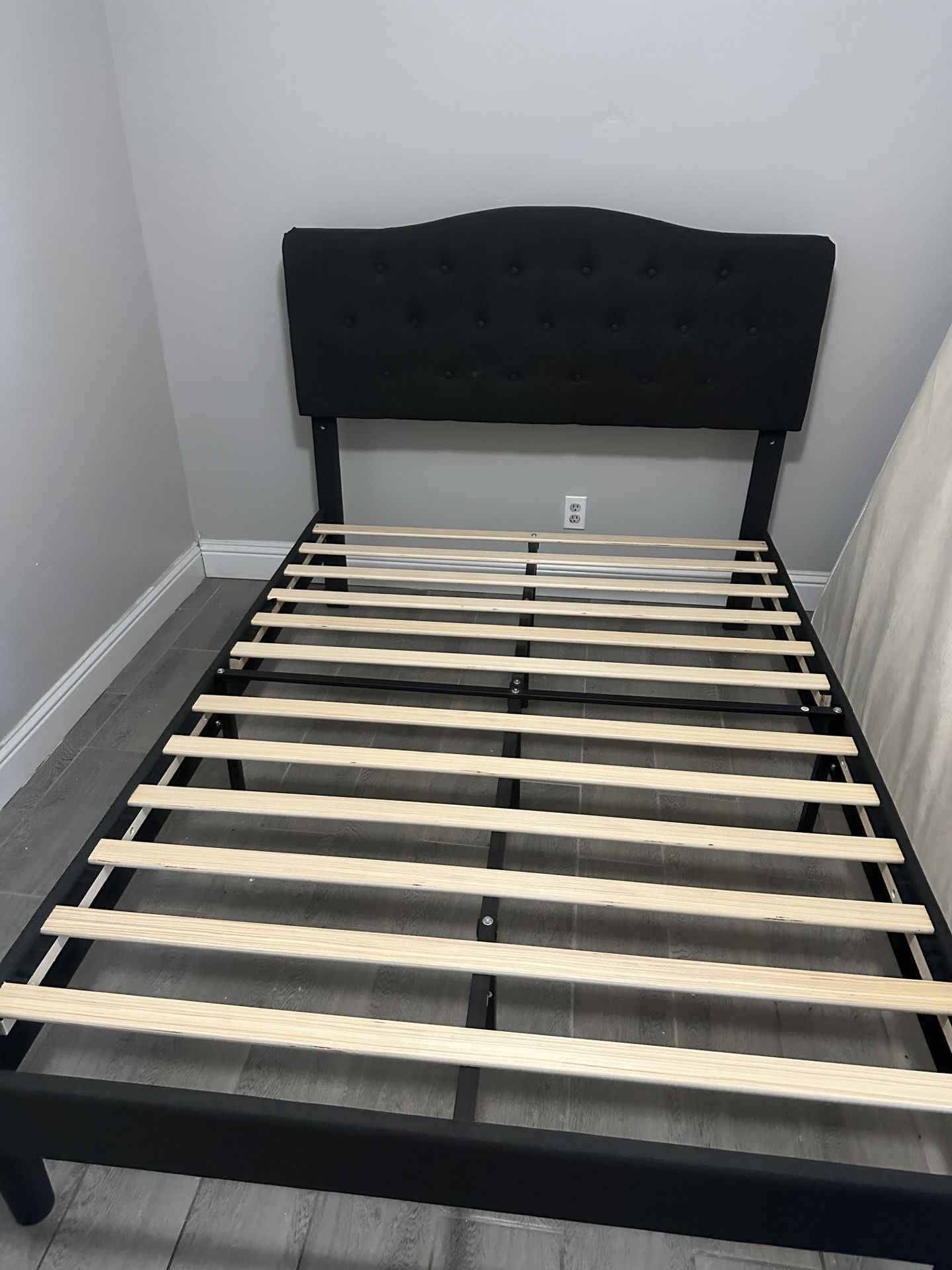 Twin size bed frame