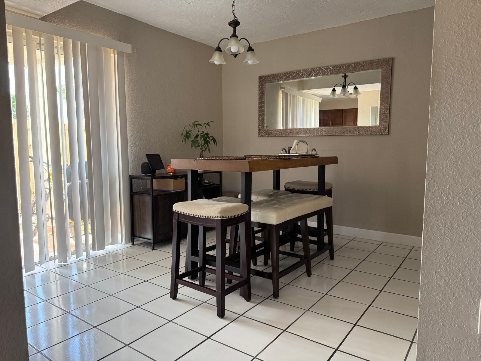 Dining Table & Mirror