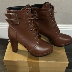 Brandnew Brown Boots Size 7 Retail Value $109.99  + Tax 