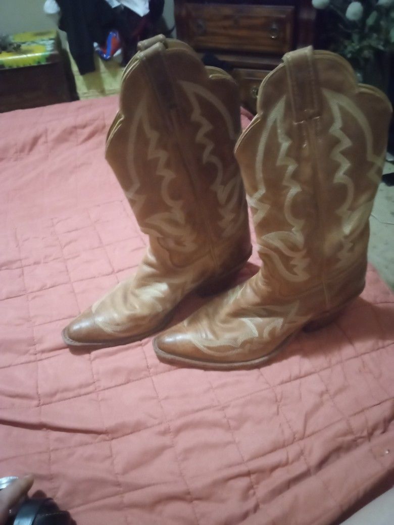 Justin Cowgirl Boots