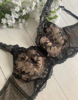 32C Victoria Secret Bra NWT